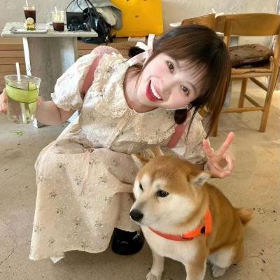 女孩的钓鱼慢活